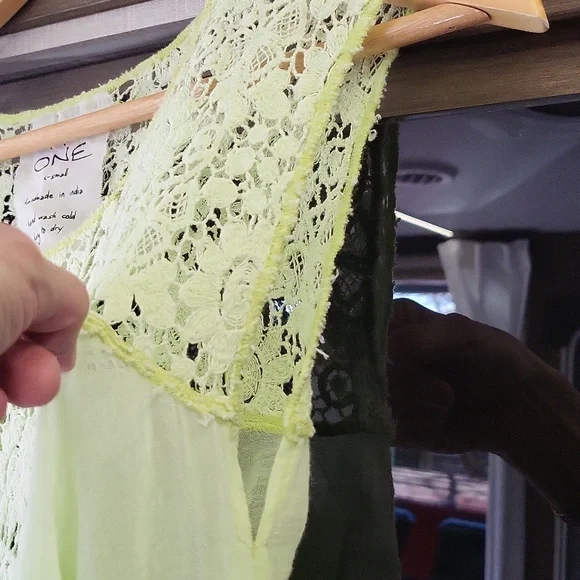 WILL BE GONE SOON) NWOT, "Flower embriodered top) - Picture 12 of 13